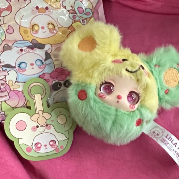 Liila’s Garden Tea Party Mini - Green and Yellow- Green Plum Mouse - Picture 4 of 4